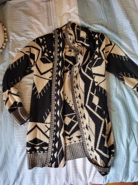 Gianni Bini Black and Cream Aztec Open Cardigan Sweater
